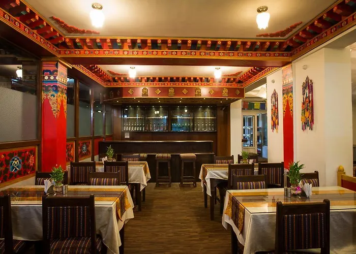 Yambu Hotel